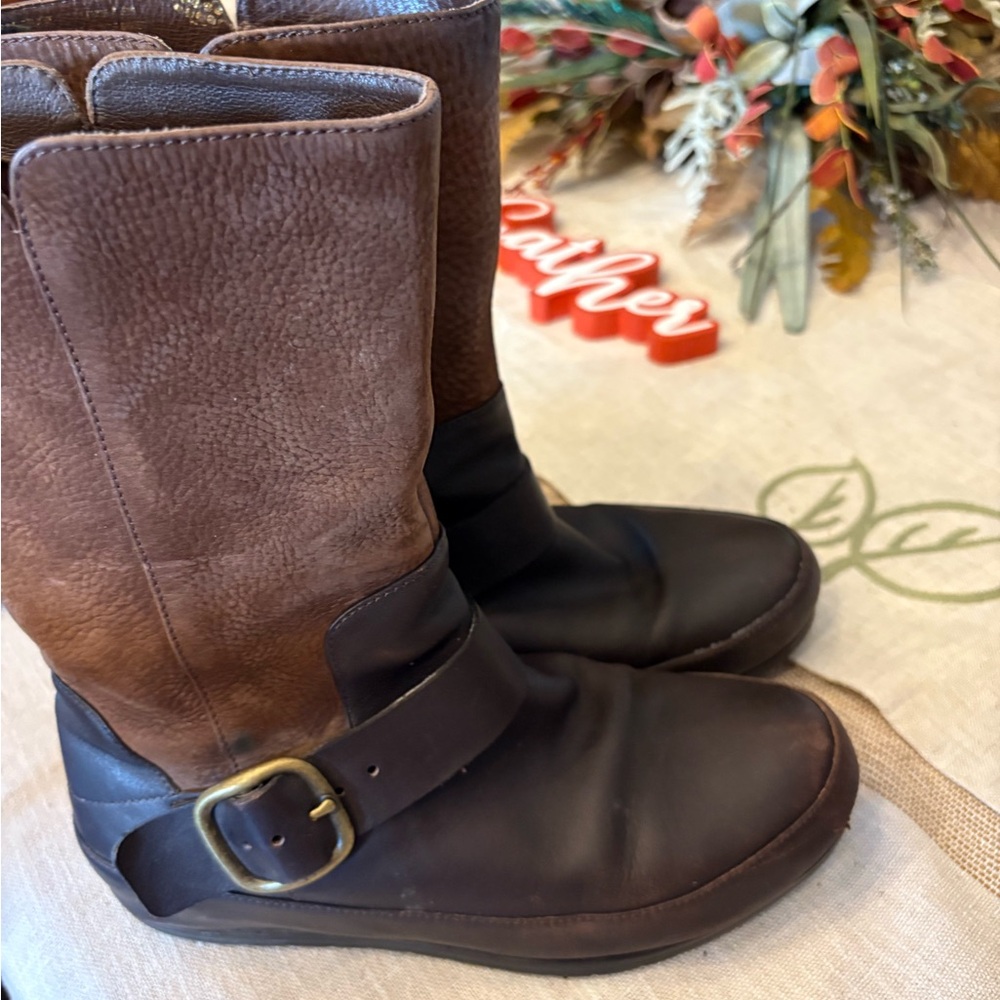 Fitflop Brown Ankle Boots with Buckle